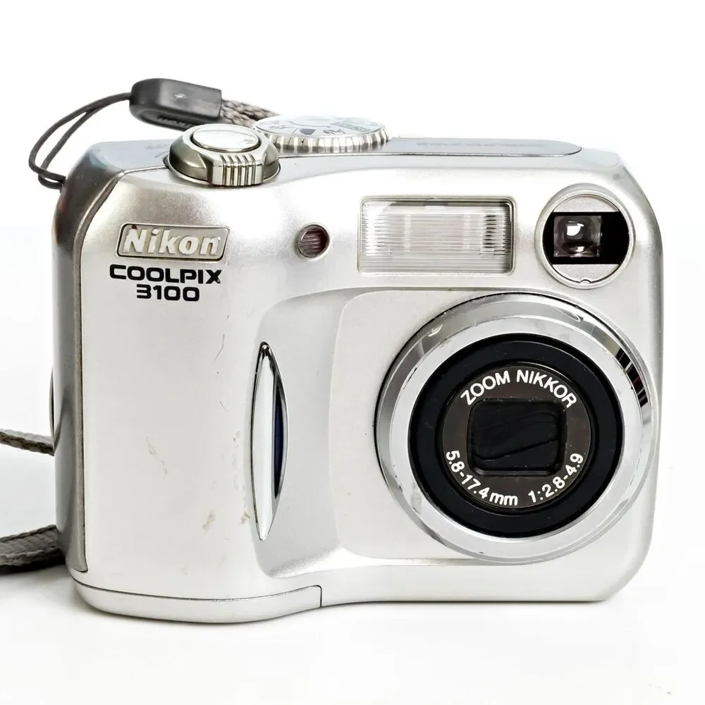 Nikon Coolpix 3100 3.2 Megapixel Digital Camera 3x Zoom TESTED Works - Picture 2 of 7